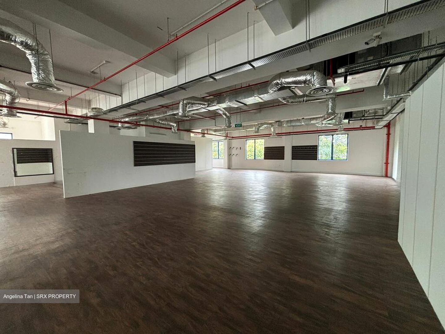 Lengkok Bahru (D3), Warehouse #520950981